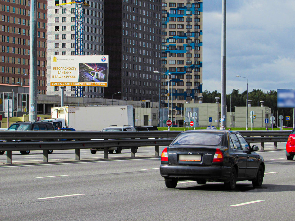 Рекламная конструкция Новорязанское шоссе 19км+560м (2км+260м от МКАД) Справа (Фото)