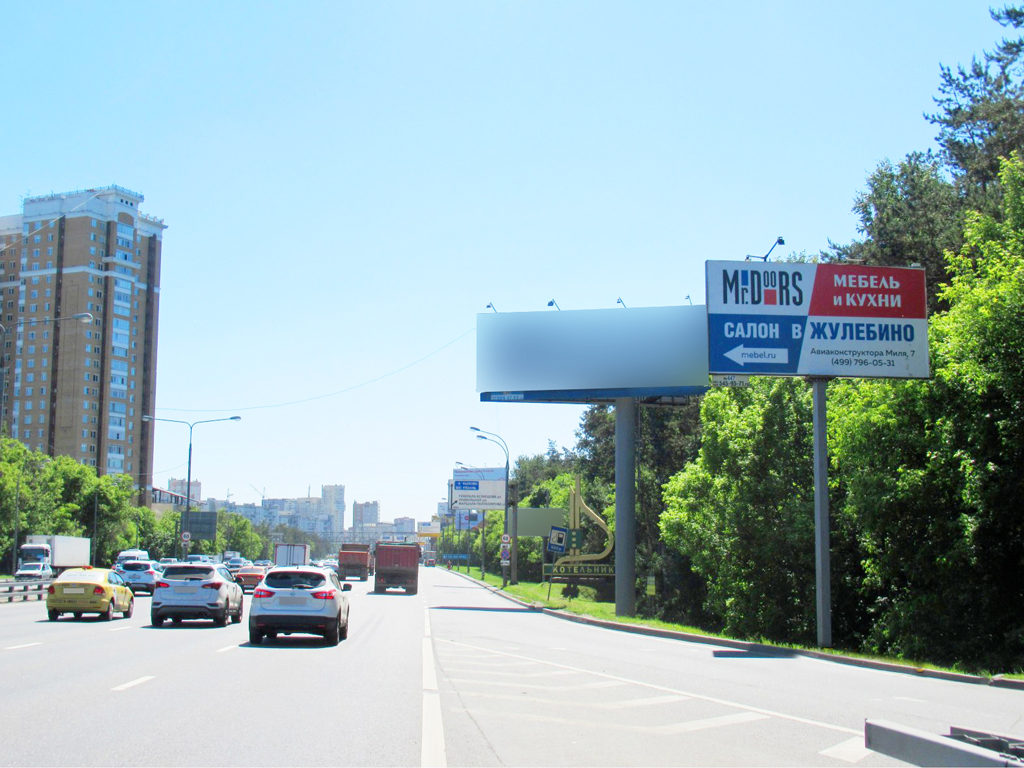 Рекламная конструкция Новорязанское шоссе 17км+415м (0км+115м от МКАД) Справа (Фото)