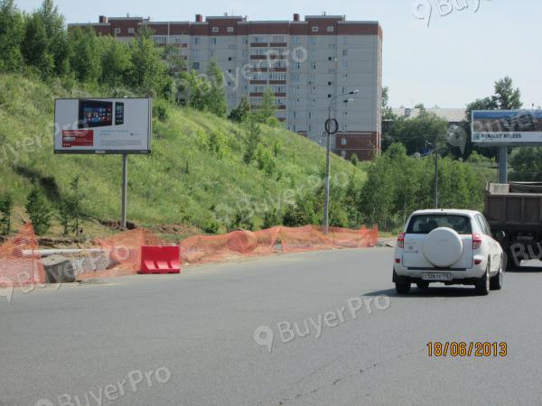 Рекламная конструкция Аметьевская магистраль ул.(примерно 830 м до пересечения с Гвардейская ул., по ходу движения), B (Фото)