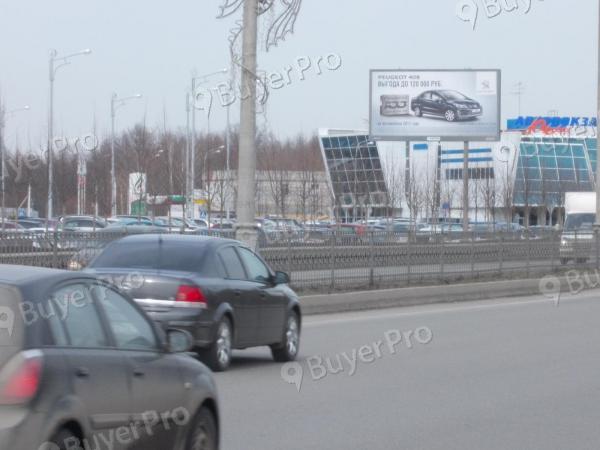 Рекламная конструкция Оренбургский Тракт (примерно 470 м после пересечения с Победы пр., выезд из города), B (Фото)