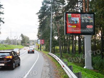 Рекламная конструкция Рублёво-Успенское шоссе, км 04+400, право, в область2,5 км не доезжая посёлка Барвиха (Фото)