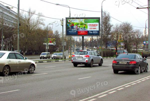 Рекламная конструкция Варшавское шоссе, дом 46, разделительная полоса (Фото)
