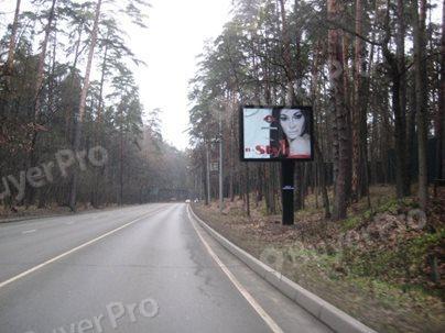 Рекламная конструкция ИЛЬИНСКОЕ ШОССЕ  0 км+196м  справа от Рублево-Успенского шоссе (Фото)