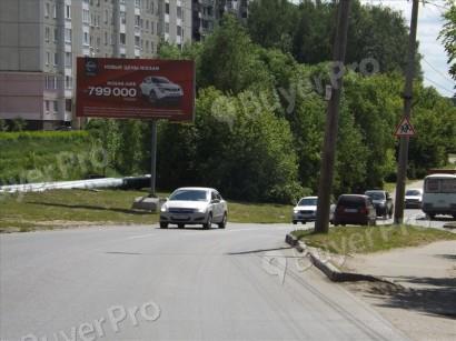 Рекламная конструкция Космонавтов ул., и Маринченко ул., в районе дома 19 по Маринченко (Фото)