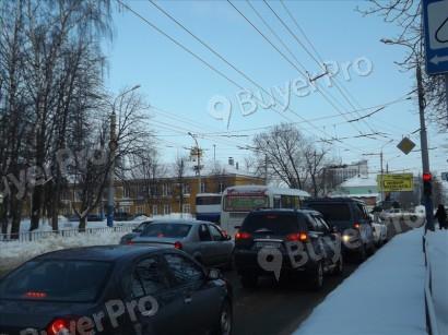 Рекламная конструкция Лескова ул., 17, 20м от пересечением с ул. Пионерской, напротив Областной клинической больницы, справа при движении к Наугорскому шоссе (Фото)