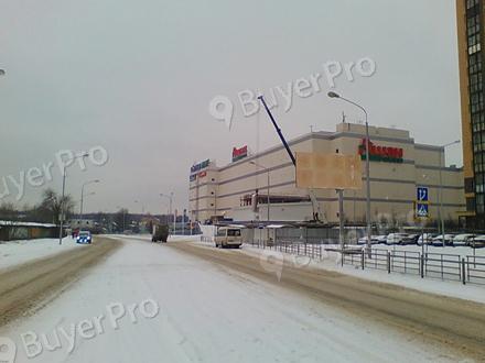 Рекламная конструкция Юбилейный пр-т, проектируемый проезд ТРЦ Реутов-Парк (въезд со стороны парковки) (Фото)