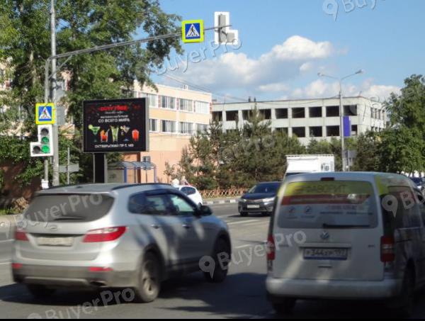 Рекламная конструкция г. Люберцы, Октябрьский проспект, в конце д. 123 А (левая сторона по ходу движения из Москвы) (Фото)