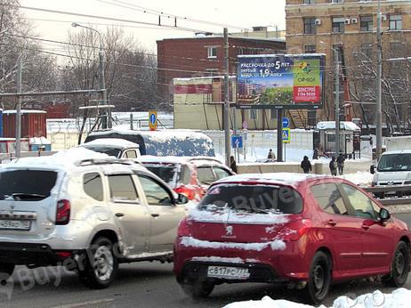 Рекламная конструкция Энтузиастов шоссе, дом 17, справа при въезде на Владимирский путепровод (Фото)