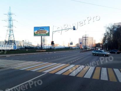 Рекламная конструкция г. Химки, ул. 9 Мая, пересечение с ул. Дружбы, справа при движении в область (Фото)
