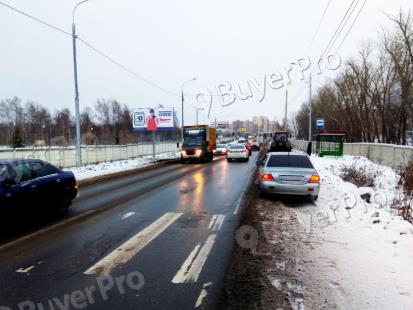 Рекламная конструкция Володарское ш., напротив остановки Городок, слева (Фото)