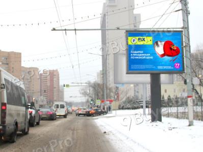 Рекламная конструкция г. Химки, ул. Молодежная, д. 9А, 60 м до ост. Больница, №CB117A3 (Фото)