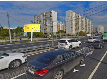 Рекламная конструкция Боровское шоссе, д. 38, на разделительном газоне (Фото)