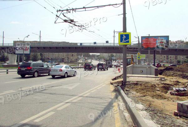 Рекламная конструкция Варшавское шоссе, пересечение с Нахимовским проспектом ТРИВИЖН 
светофор (Фото)